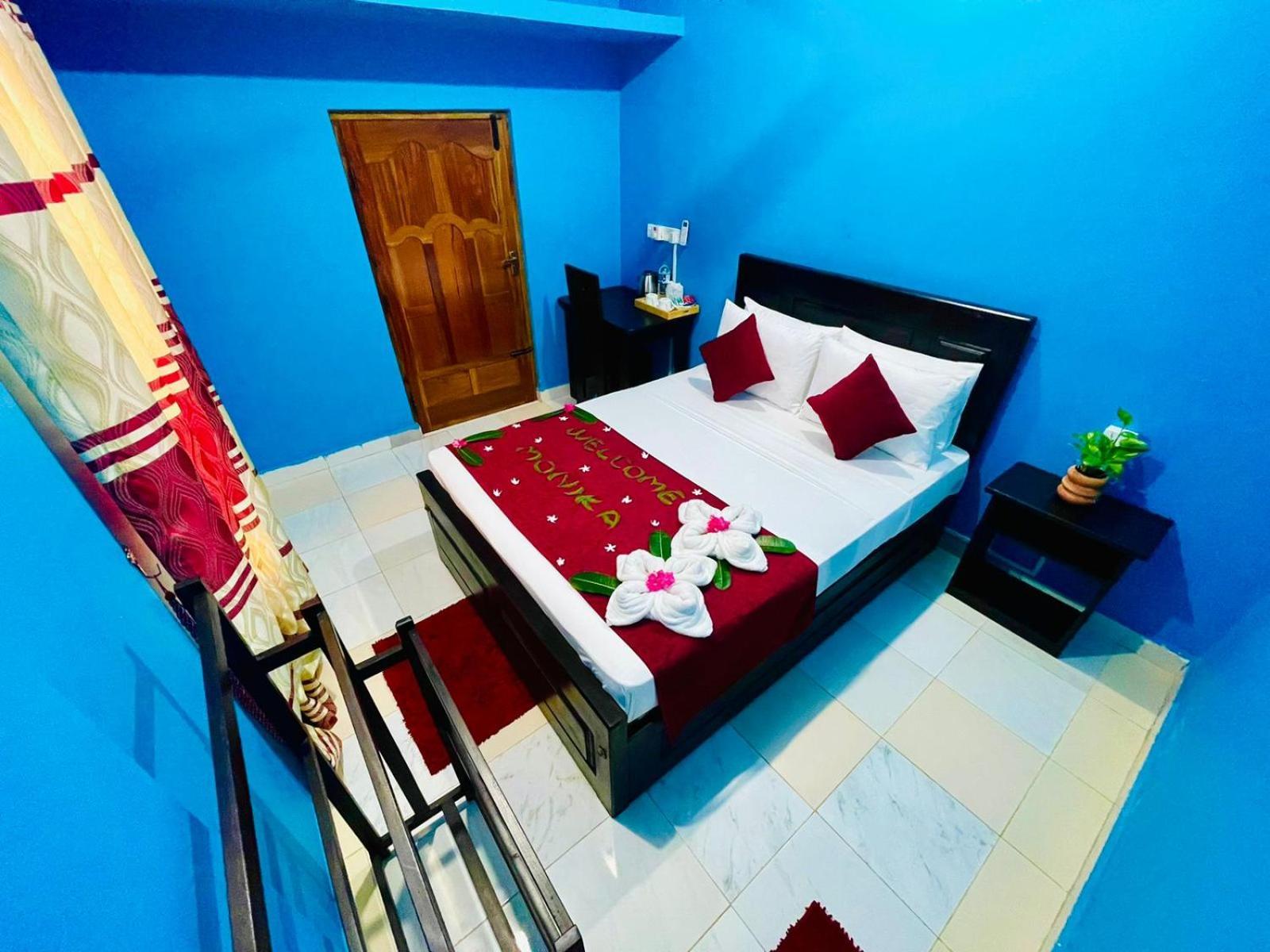 Hema Holiday Villa ตรินโคมาลี ภายนอก รูปภาพ