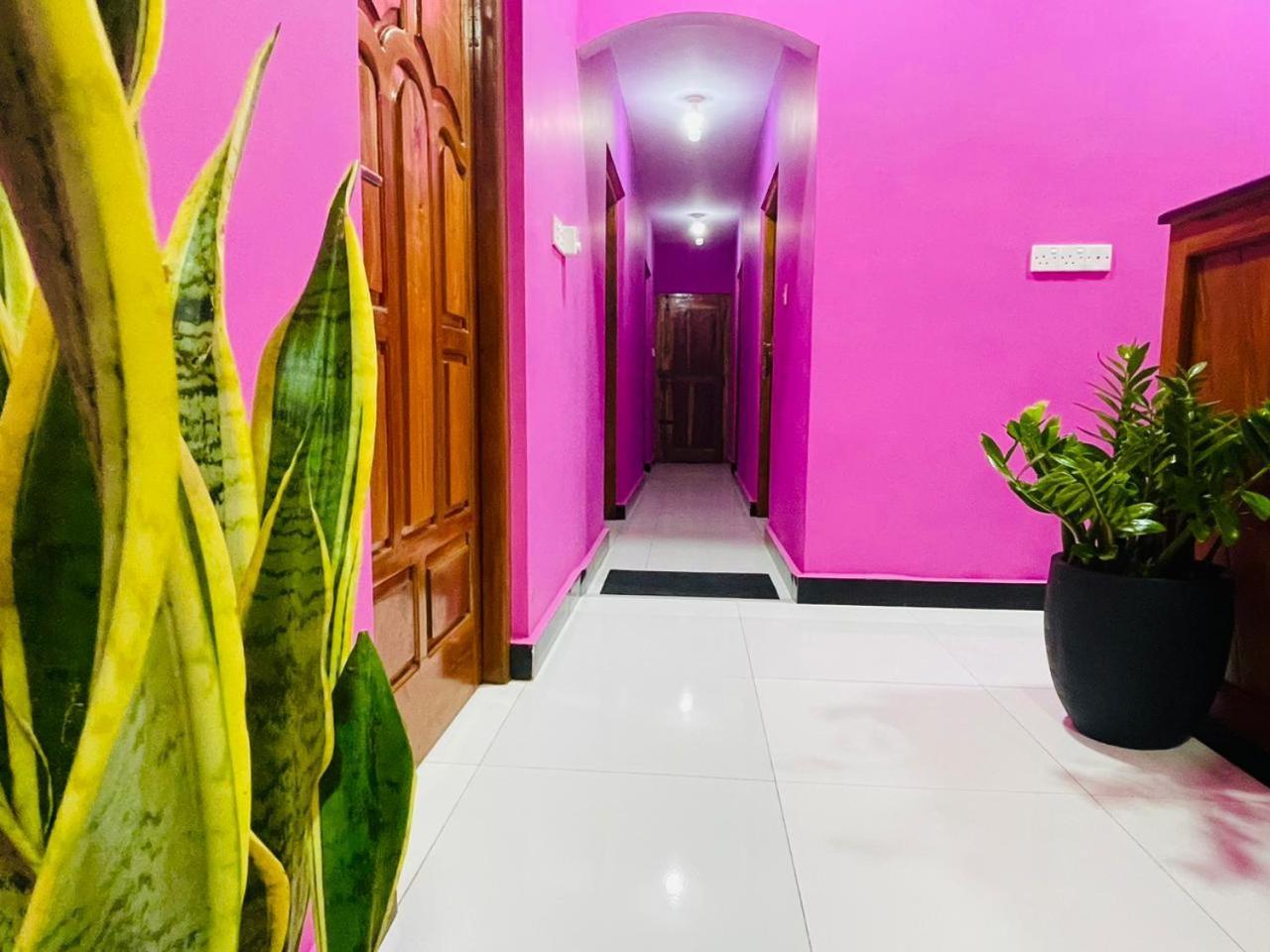 Hema Holiday Villa ตรินโคมาลี ภายนอก รูปภาพ