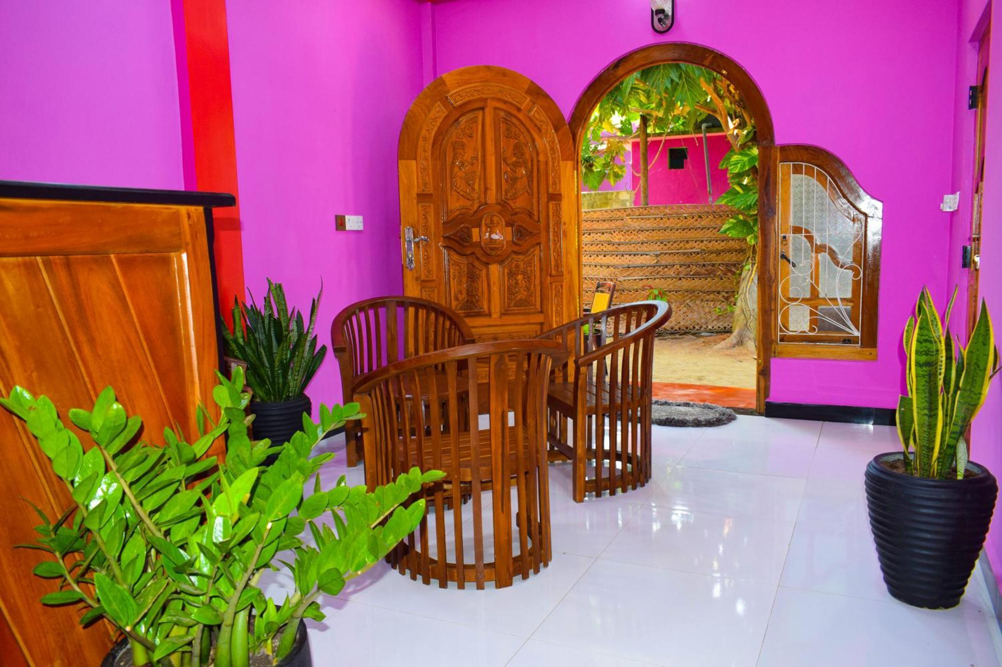 Hema Holiday Villa ตรินโคมาลี ภายนอก รูปภาพ